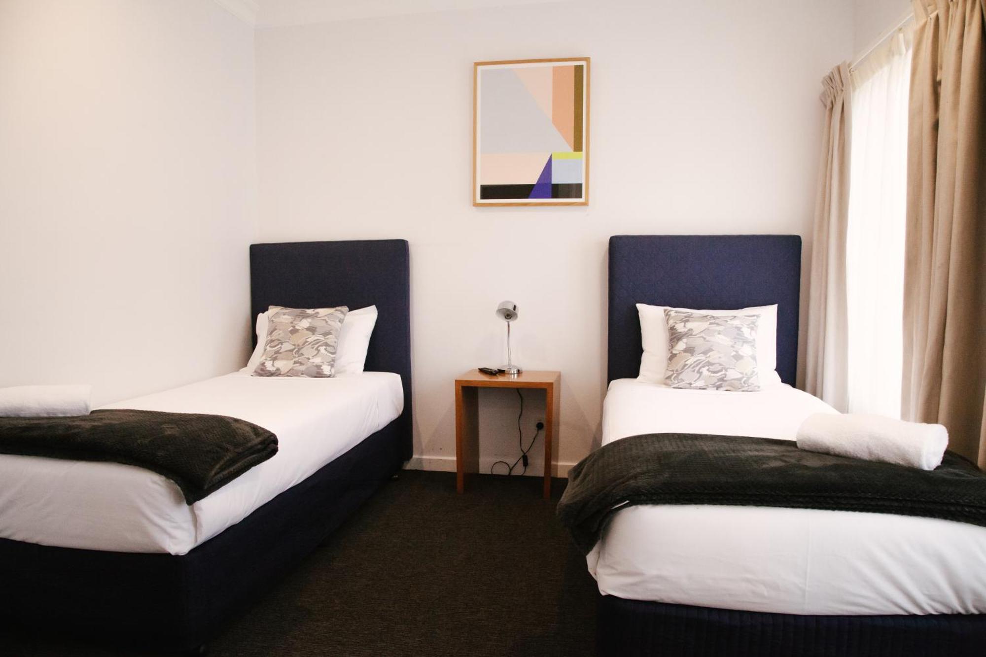 Nagambie Waterfront Motel Exterior photo